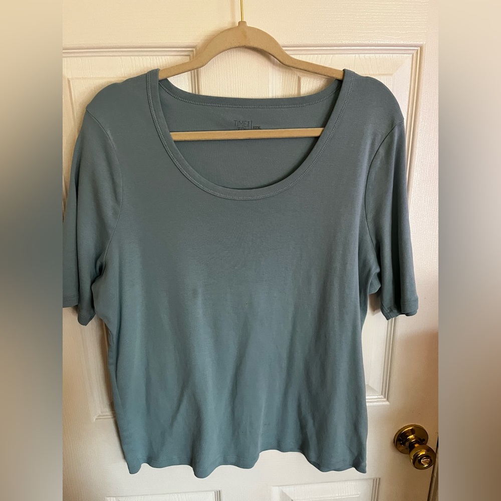 light blue xxxl nice teeshirt